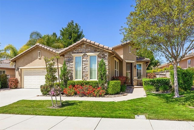 Property Photo:  29205 Sparkling Drive  CA 92584 