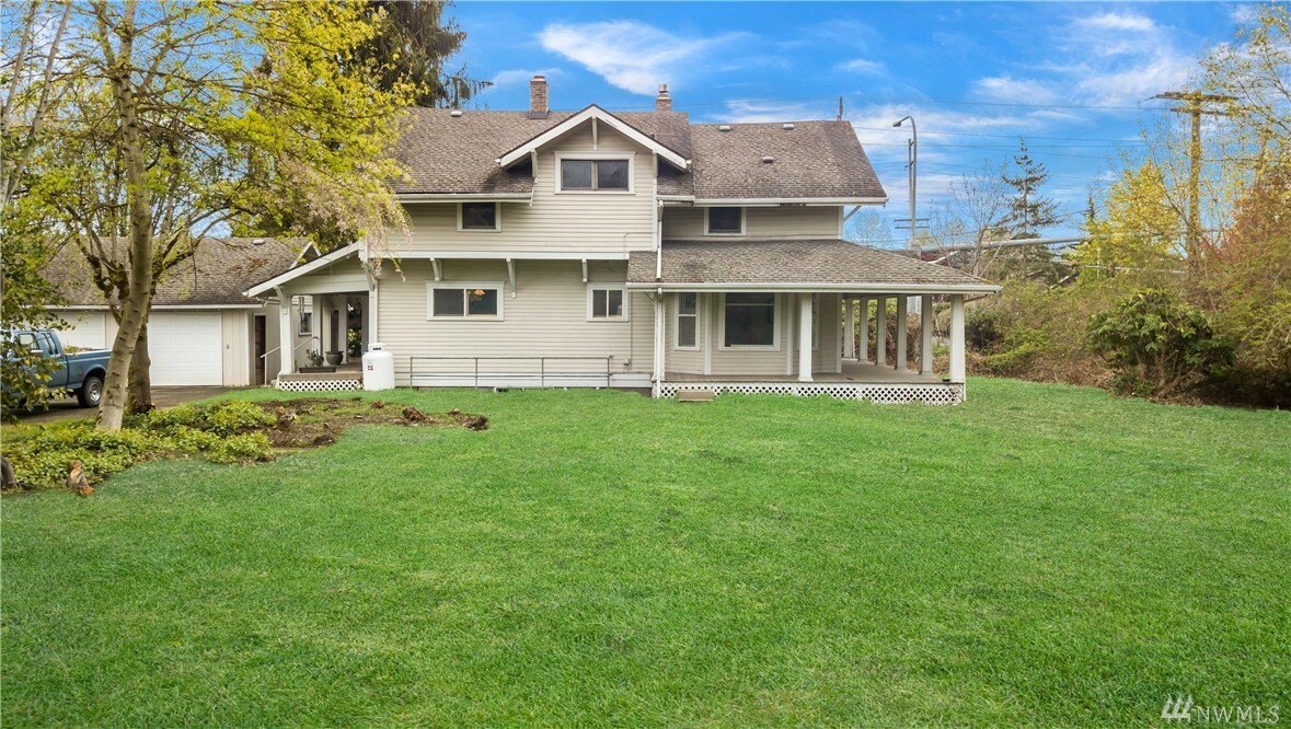 Property Photo:  14921 Pioneer Wy E  WA 98372 