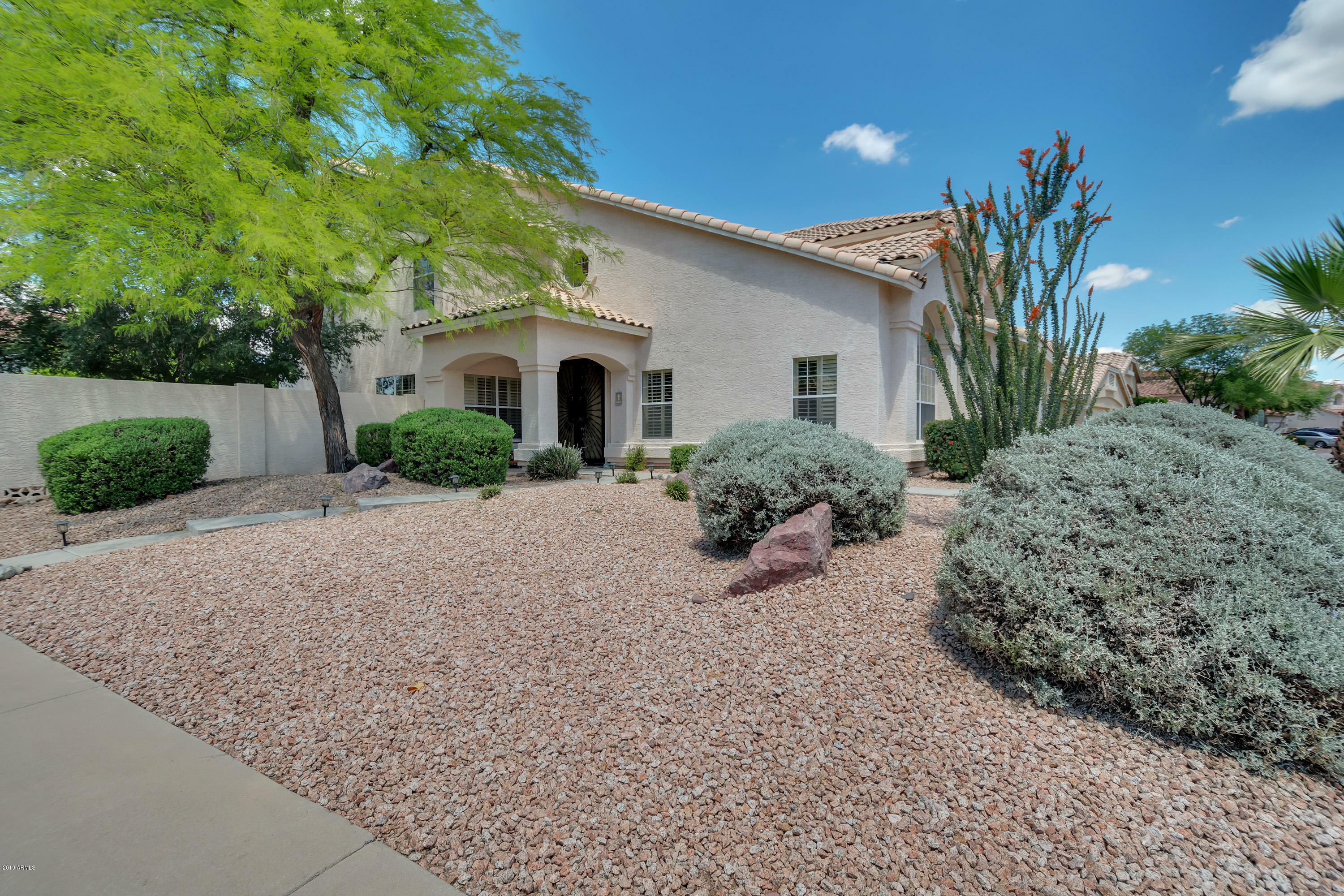 Property Photo:  1430 W Raven Drive  AZ 85286 