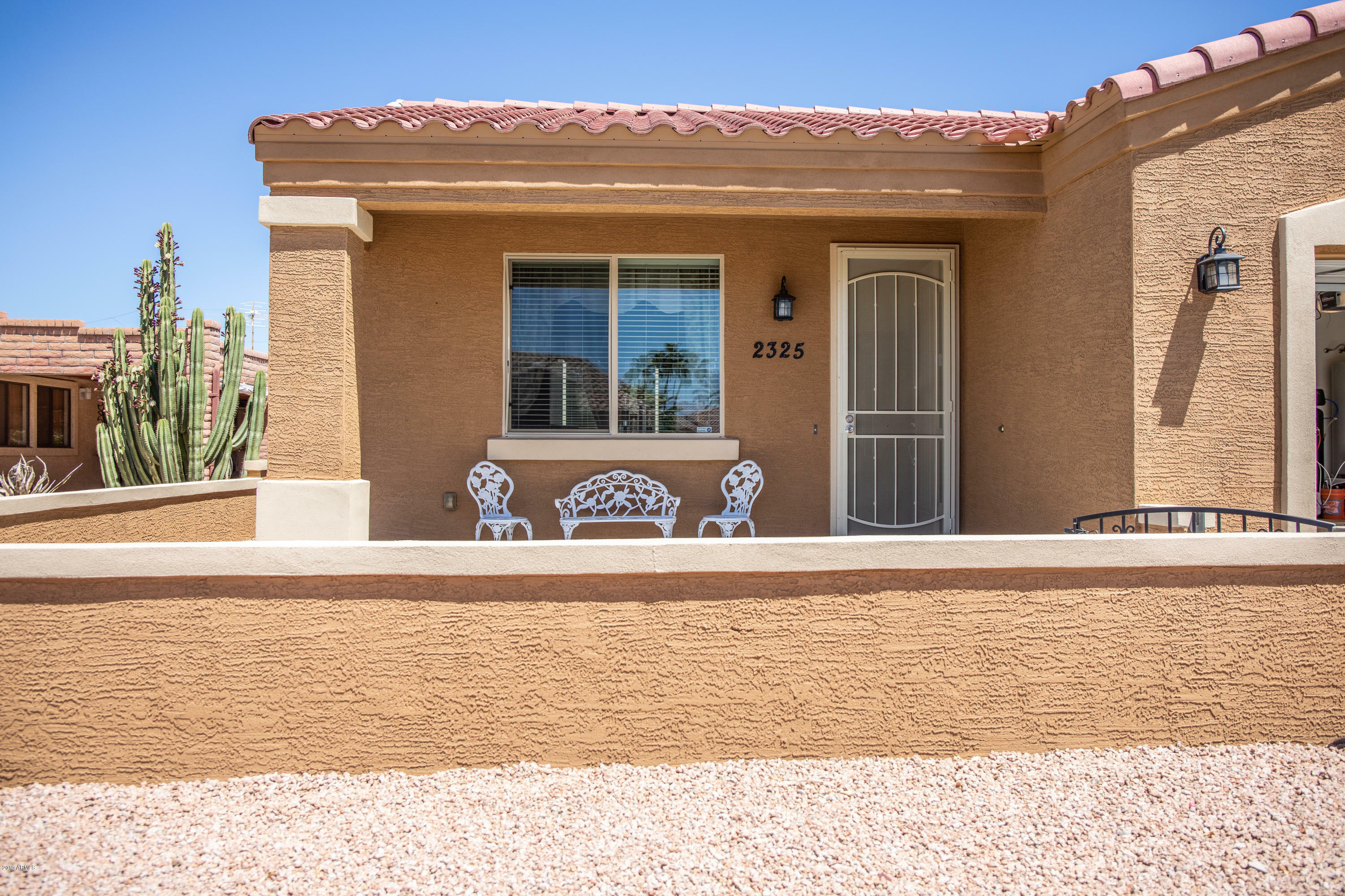 Property Photo:  2325 N Shannon Way  AZ 85215 