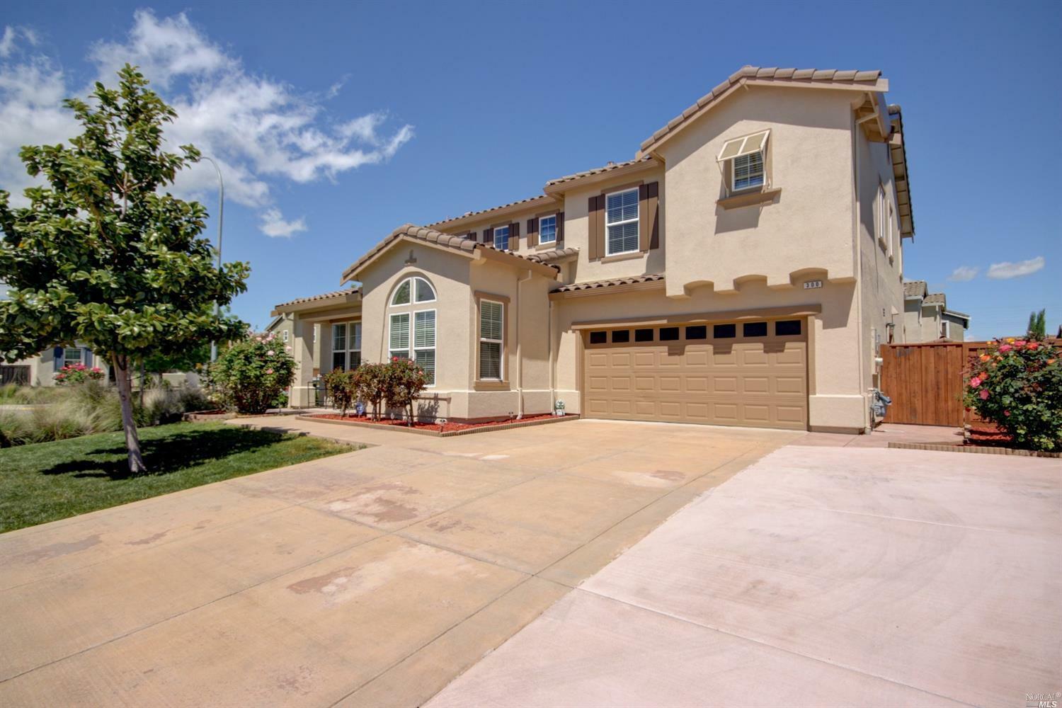 Property Photo:  300 Frisbie Circle  CA 95688 