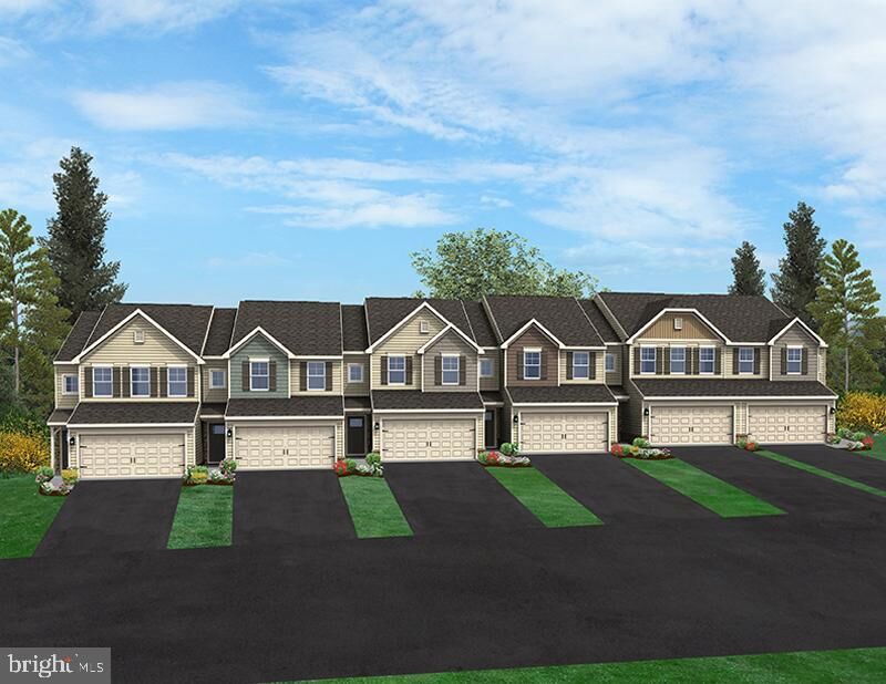 Property Photo:  115 Ashwood Lane 84  PA 17517 