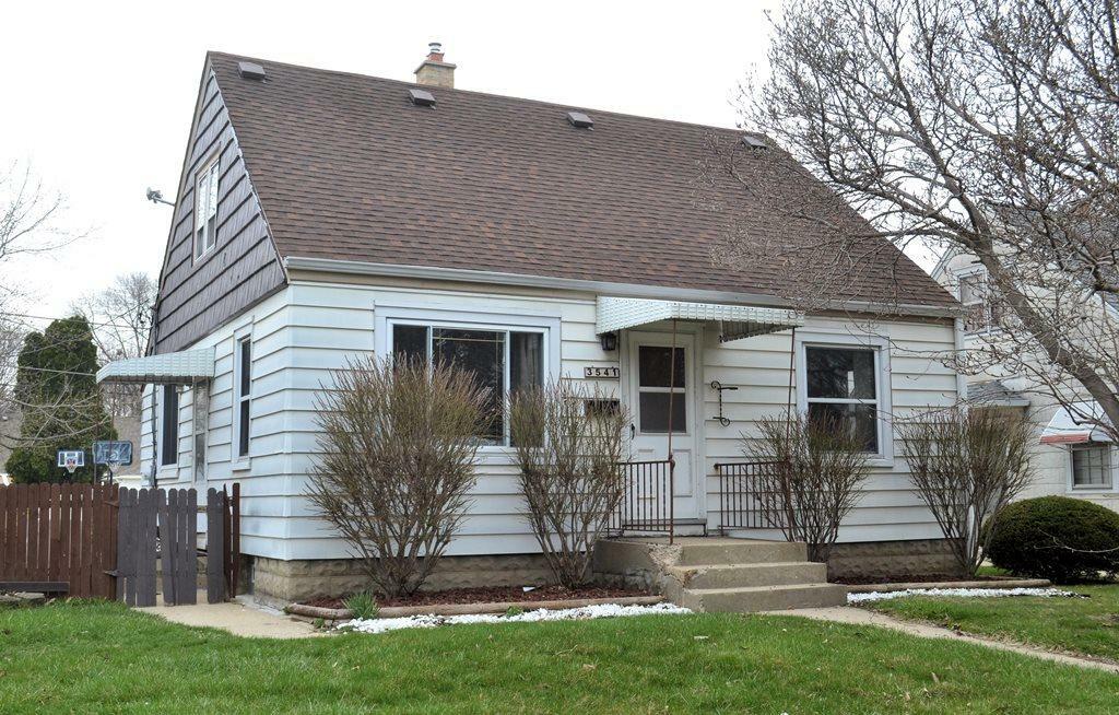 Property Photo:  3541 S Clement Ave  WI 53207 