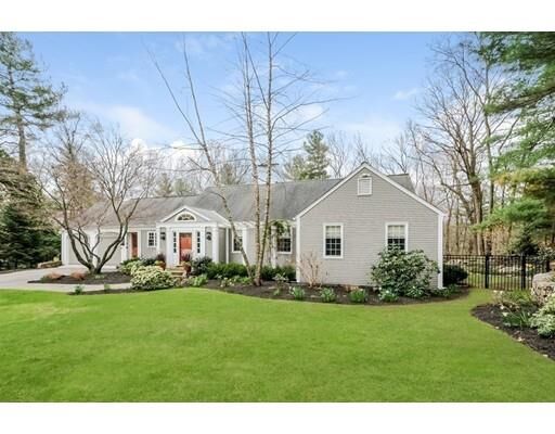 Property Photo: 44 Hubbard Rd MA 02493
