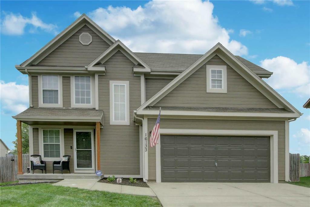 Property Photo: 16133 S Cole Street KS 66062