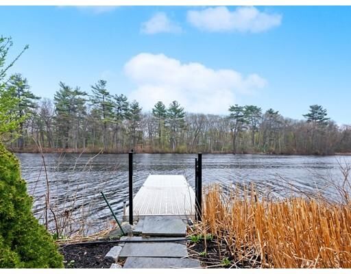 Property Photo:  15 Kingswood Rd  MA 02466 