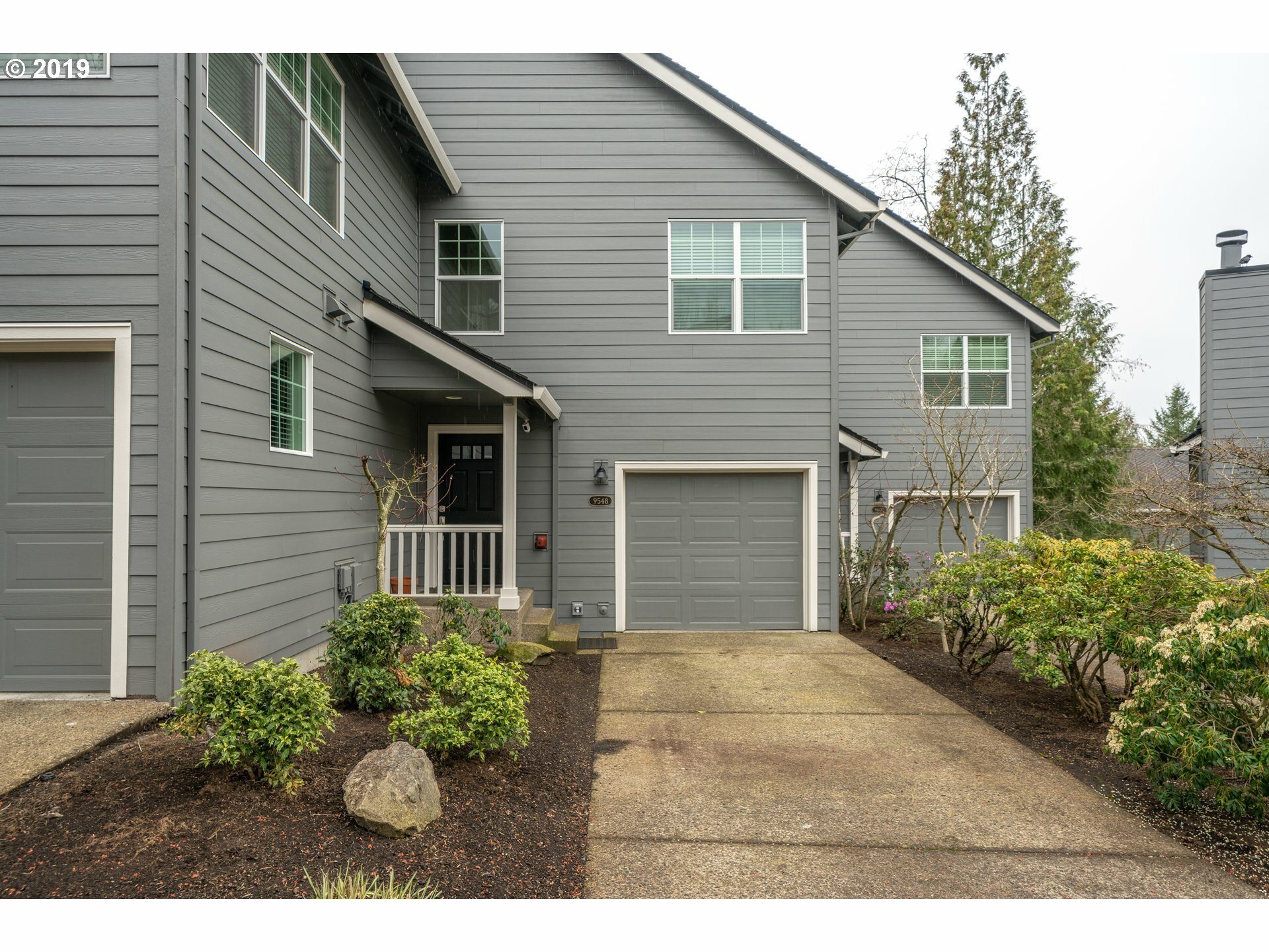 Property Photo: 9548 NW Miller Hill Dr OR 97229