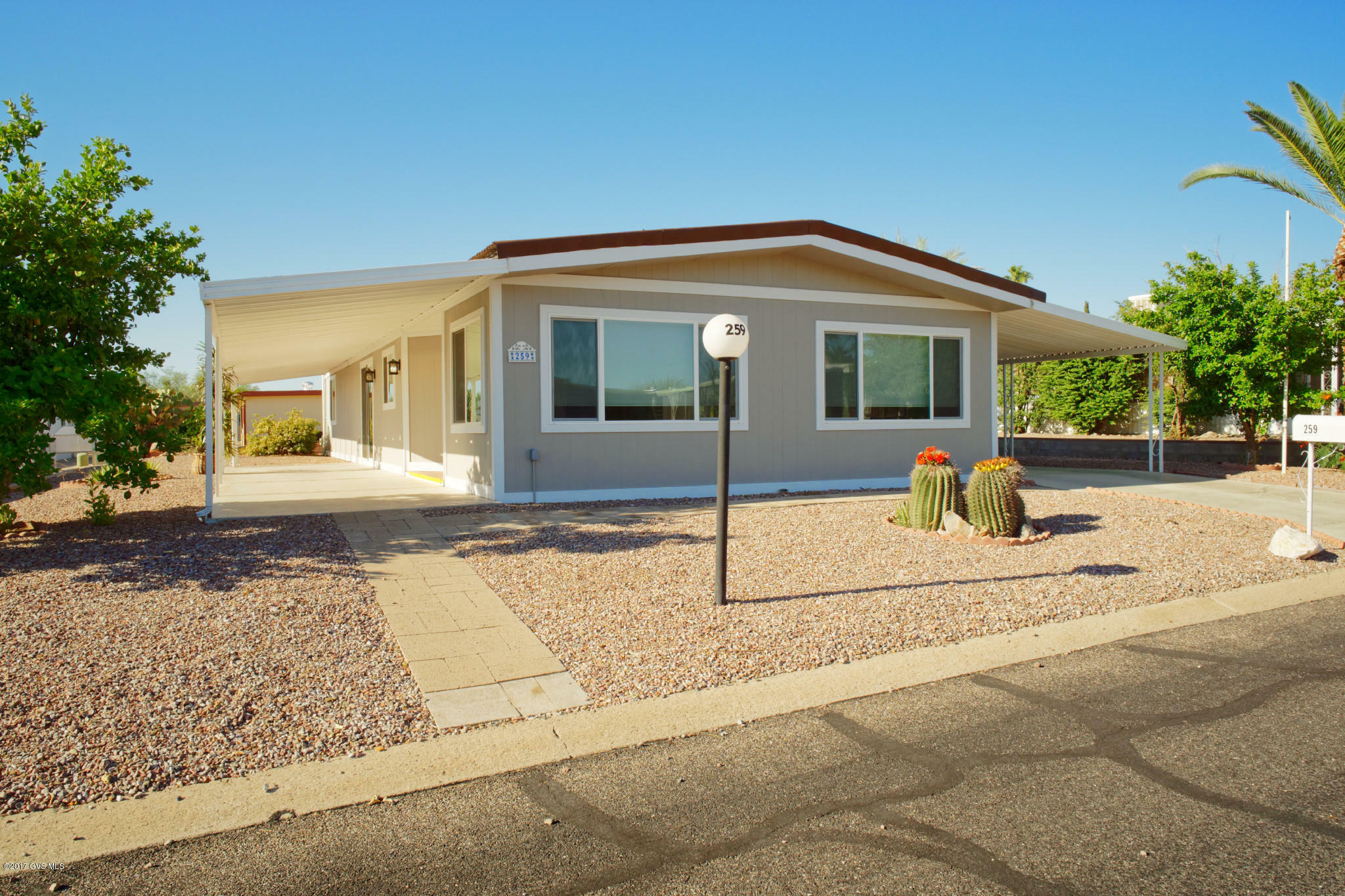 Property Photo:  259 W Palma Drive  AZ 85614 