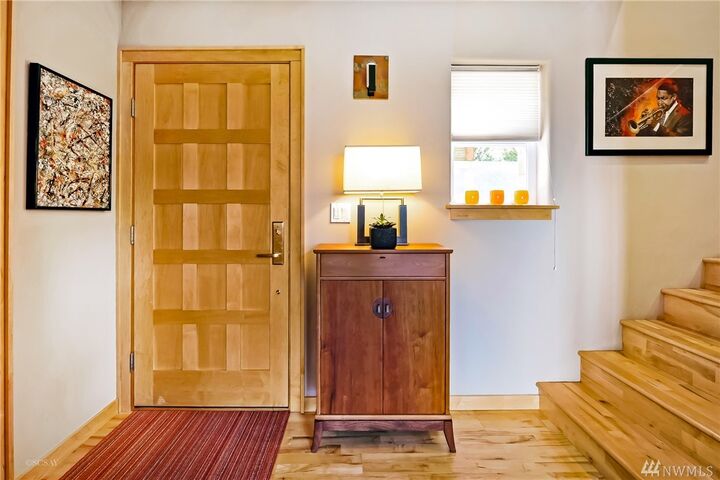 Property Photo:  106 N State St  WA 98225 