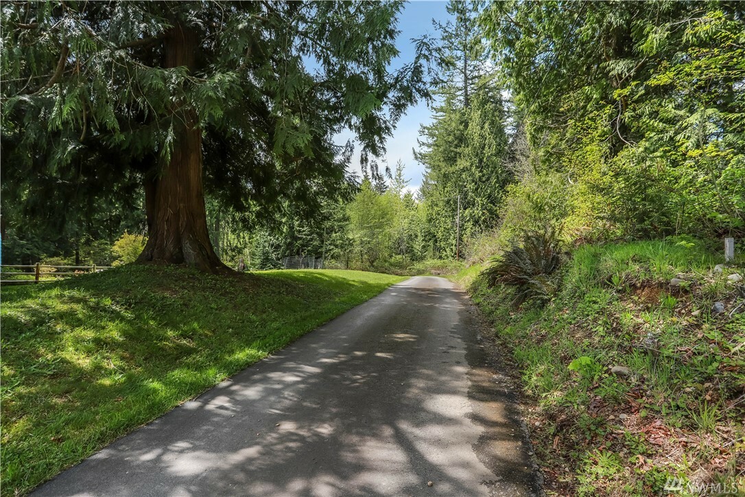 Property Photo:  4805 Panther Lake Road  WA 98290 