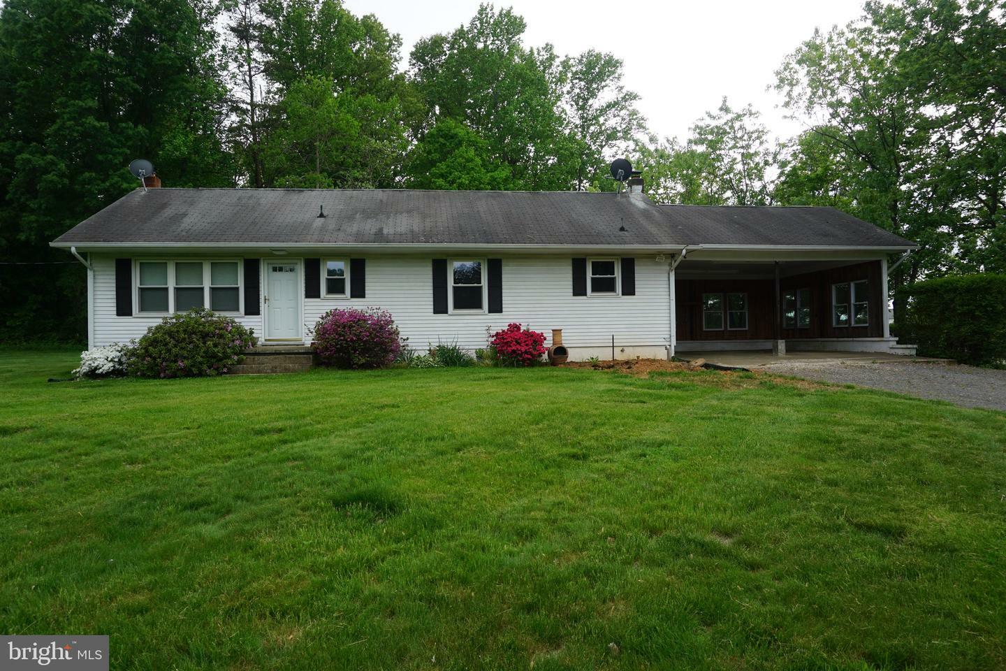 Property Photo:  13706 Marsh Road  VA 22712 