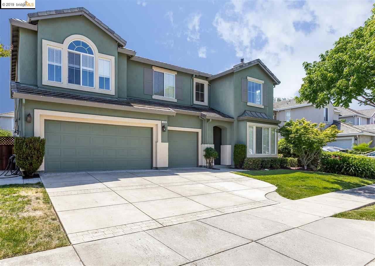 Property Photo:  1338 Panwood Ct  CA 94513 