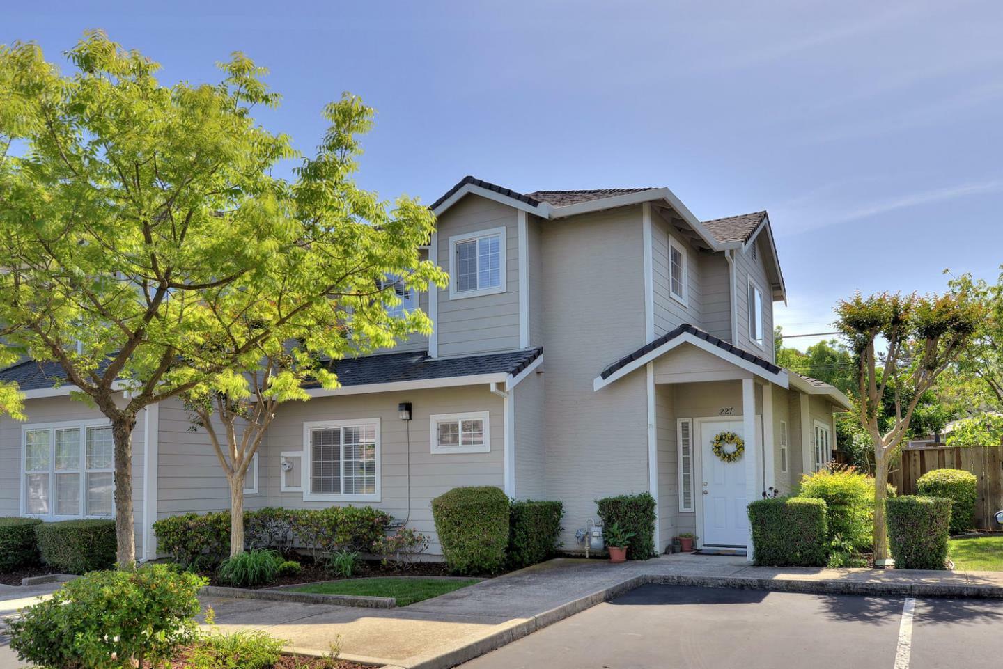 227 Spring Avenue  Morgan Hill CA 95037 photo