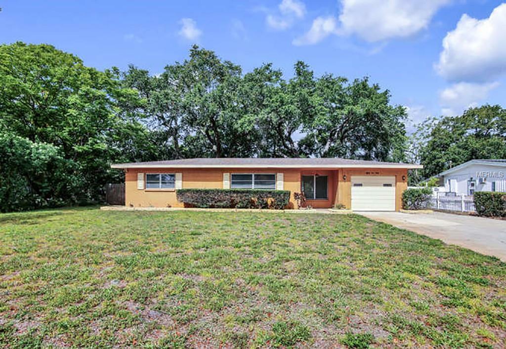 Property Photo:  8160 Robin Road  FL 33777 