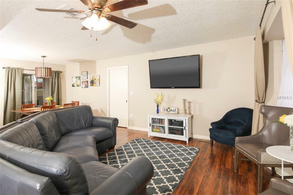 Property Photo:  3220 Bayshore Gardens Parkway  FL 34207 