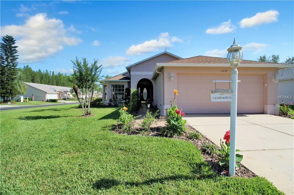 Property Photo:  11539 Weaver Park Ct  FL 34655 