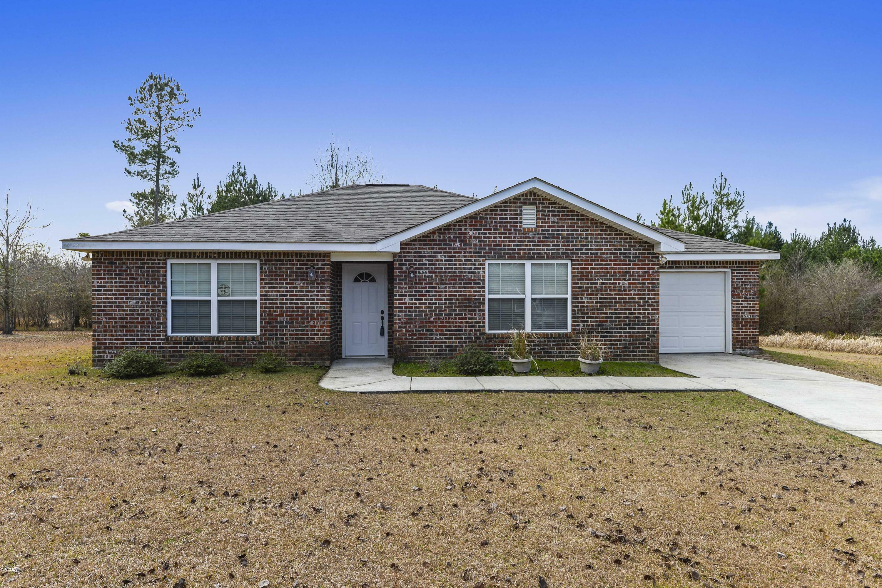 Property Photo:  21 Presley Drive  MS 39577 