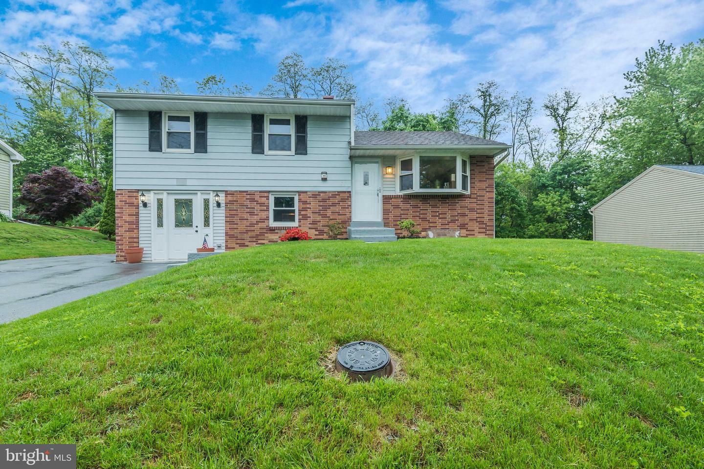 Property Photo:  44 Judy Lane  PA 17112 