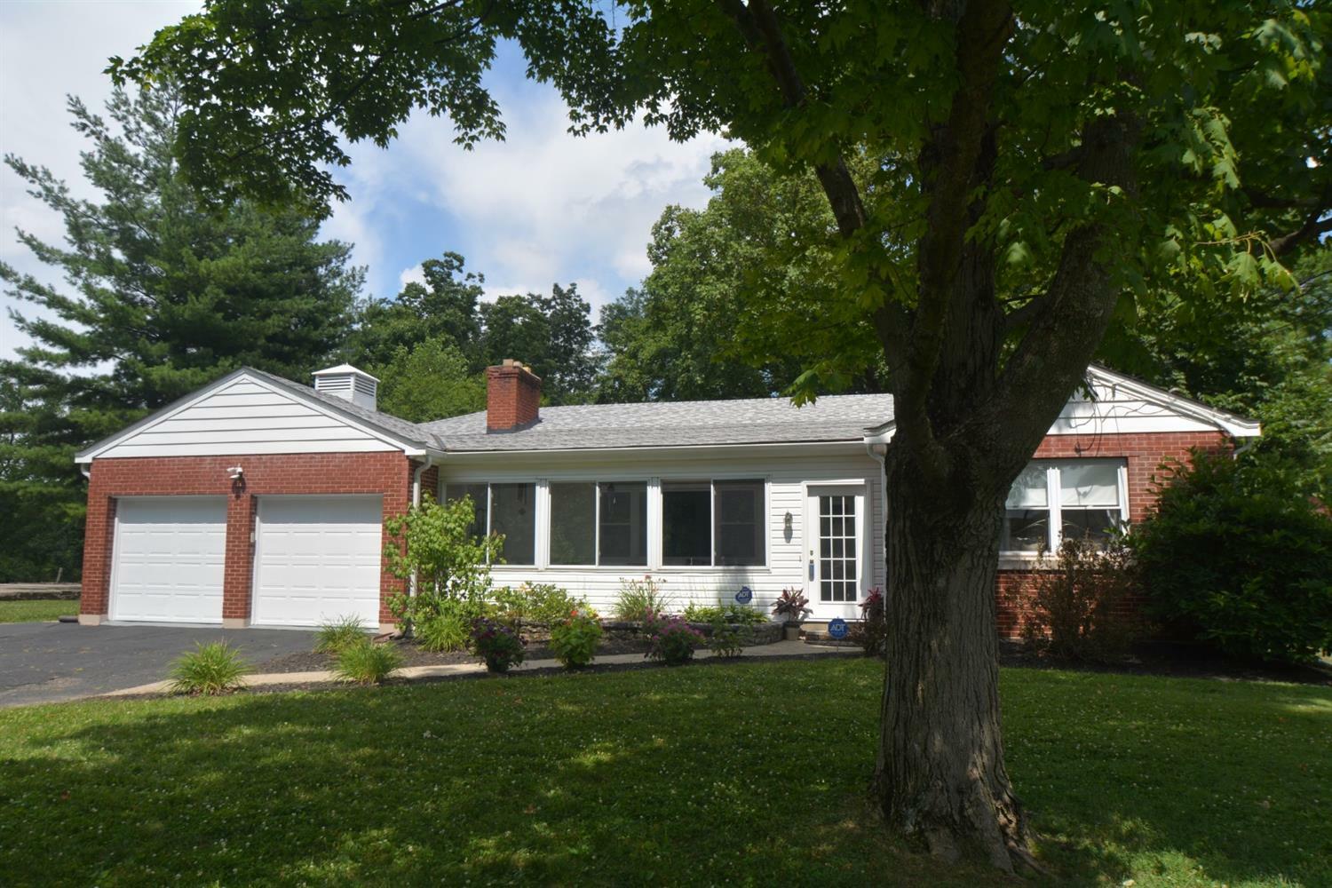 Property Photo:  290 Compton Road  OH 45215 