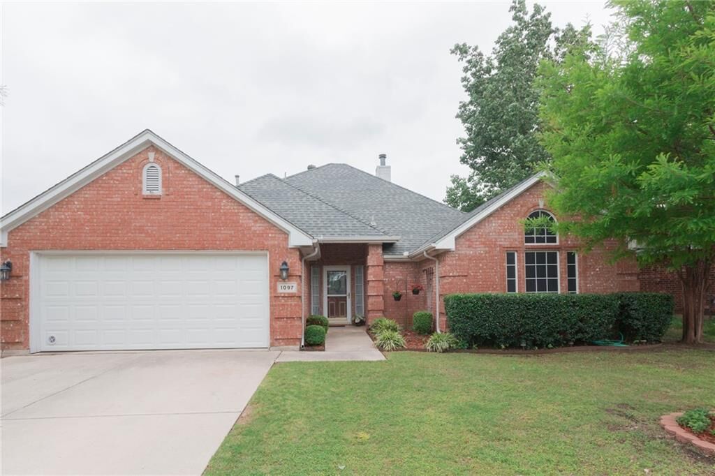 Property Photo:  1097 Springhill Drive  TX 76179 