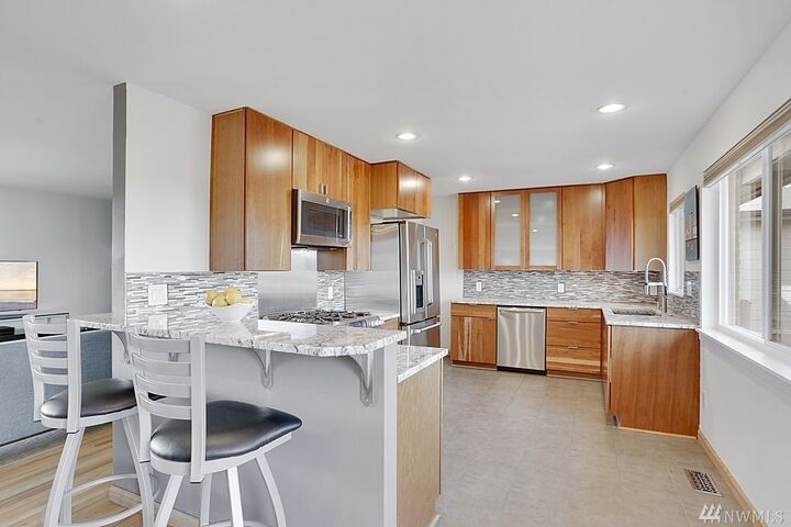 Property Photo:  4020 Cascadia Ave S  WA 98118 