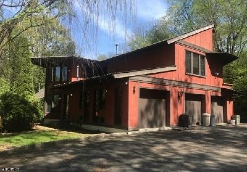 Property Photo: 26 Highlands Dr NJ 07405