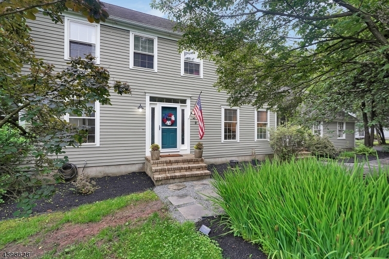 Property Photo:  9 Wellington Dr  NJ 08801 