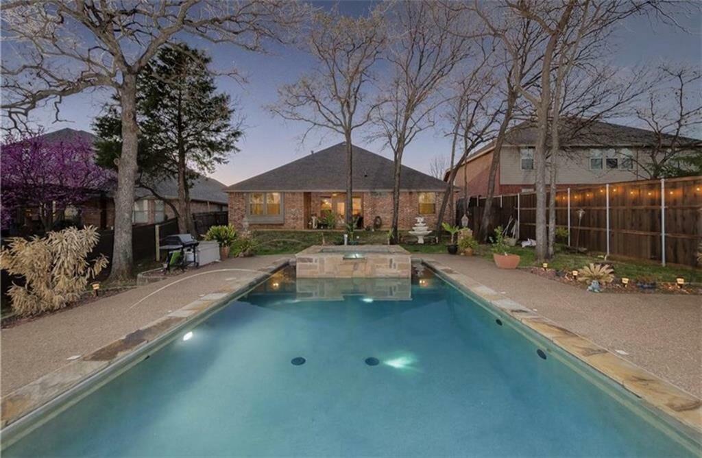 Property Photo:  232 Barkley Drive  TX 75065 