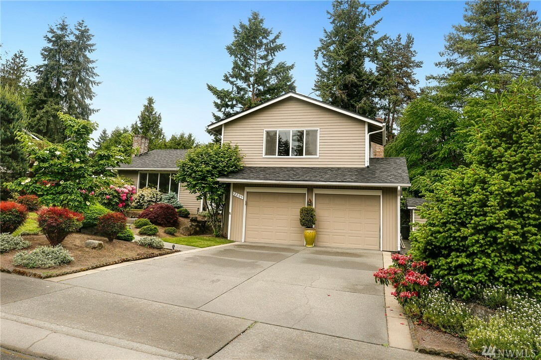 Property Photo: 2205 187th Ave NE WA 98052