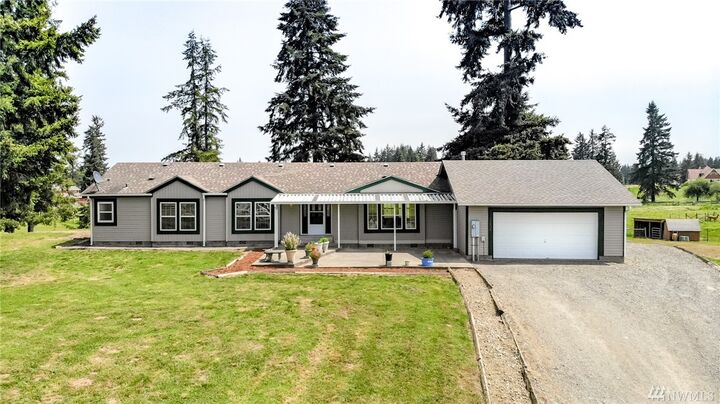 Property Photo: 12604 Rollinghills Lane SE WA 98597
