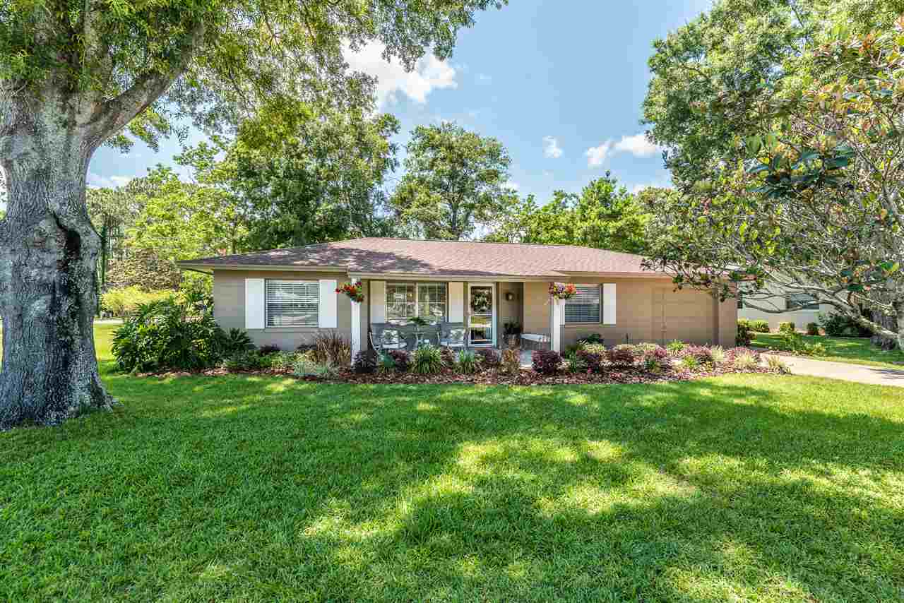 Property Photo:  974 Aurora Ave  FL 32086 