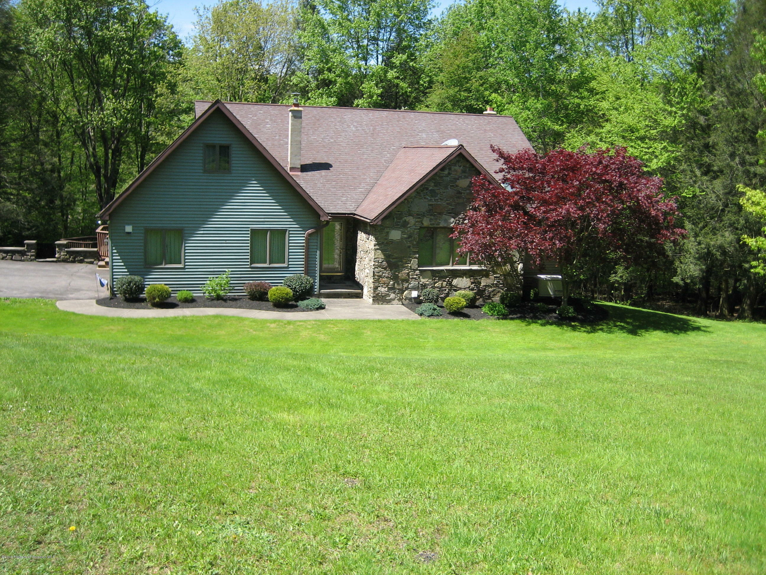 Property Photo:  78 D Aberdeen Rd Road  PA 18444 