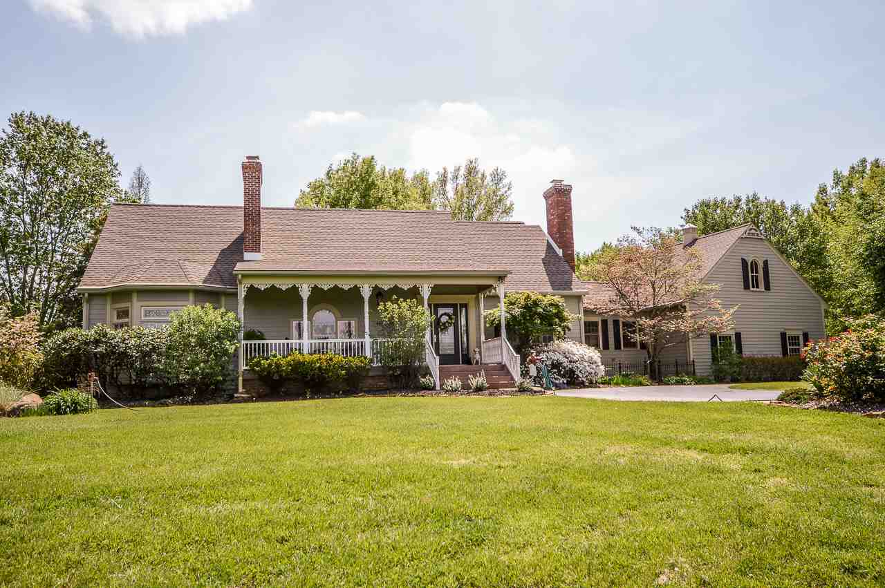 Property Photo: 1218 Hoing Road IN 47725