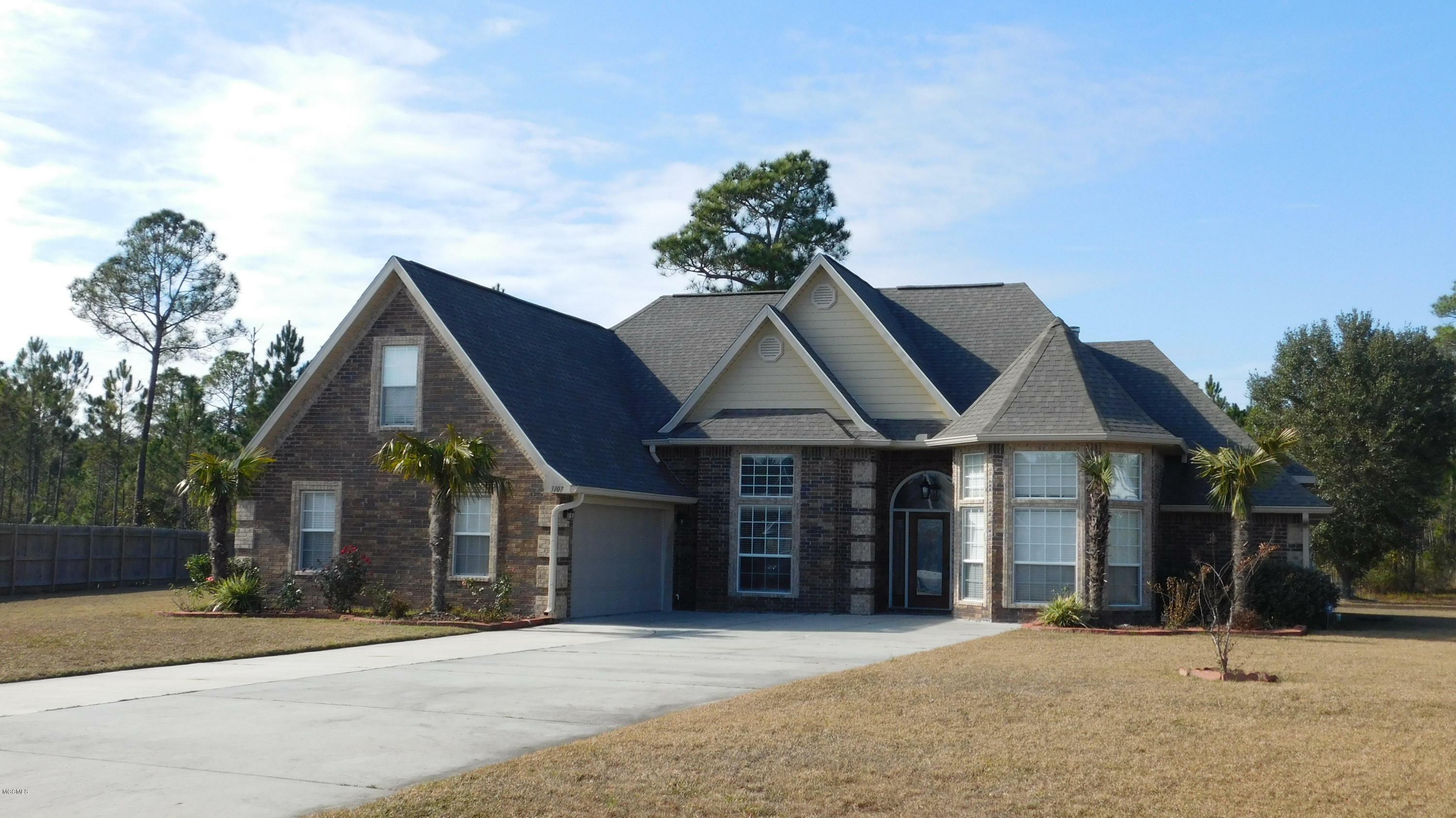 Property Photo:  3107 Village Circle  MS 39564 