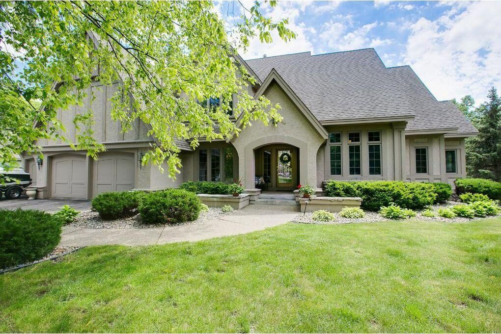 Property Photo: 27665 Brynmawr Place MN 55331