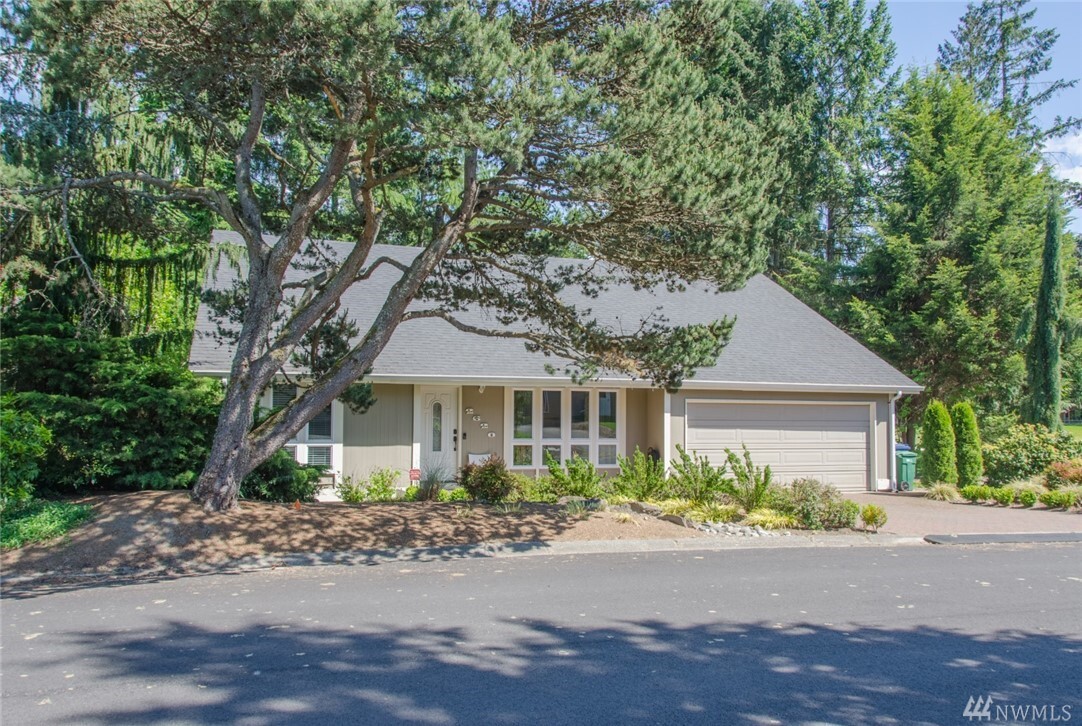 Property Photo: 2620 183rd Ave NE WA 98052