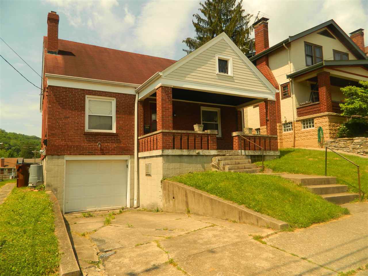 Property Photo:  1845 Jefferson  KY 41014 