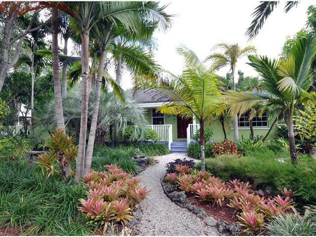 Property Photo: 5880 SW 47 St FL 33155