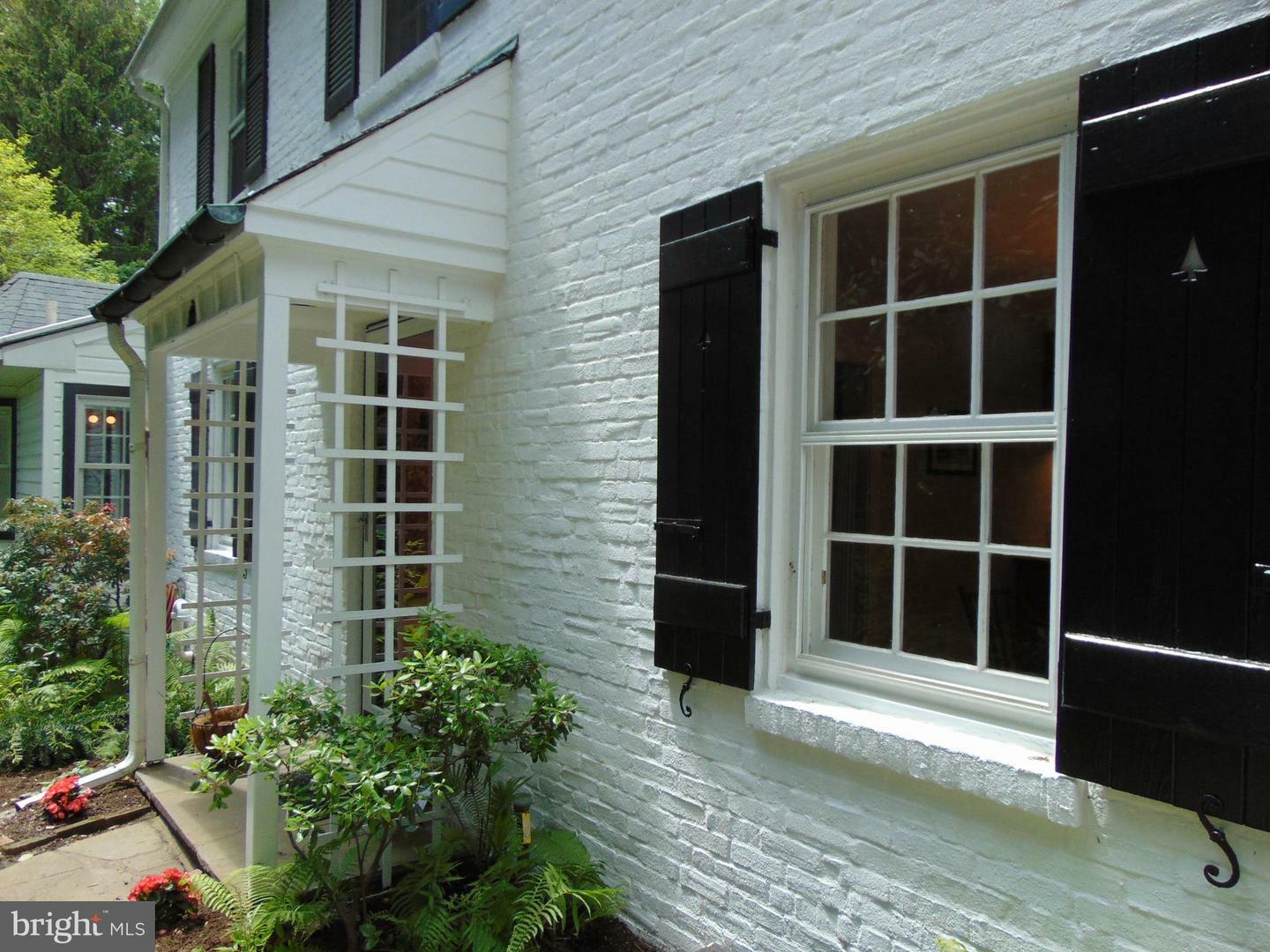 Property Photo: 31 S Providence Road PA 19086