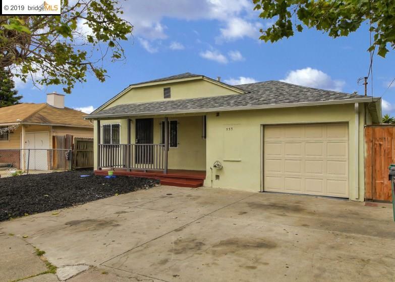 Property Photo: 555 Capistrano Dr CA 94603