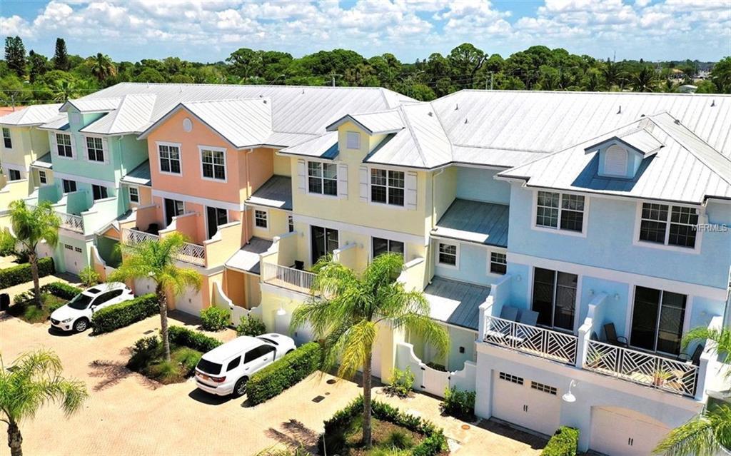 Property Photo: 8924 Duval Lane B16 FL 34231