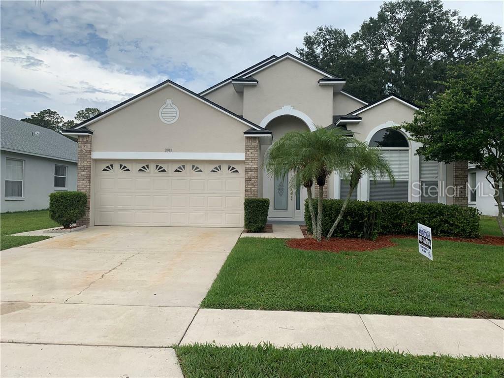 Property Photo:  2913 Krista Key Circle  FL 32817 