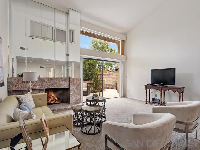 Property Photo: 1691 Caminito Aliviado CA 92037