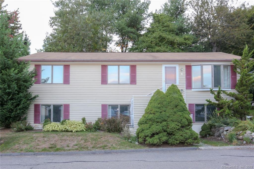 Property Photo: 9 Oakview Lane CT 06880