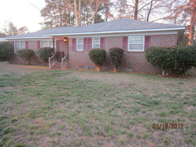 Property Photo:  211 Forest Lane  GA 30673 