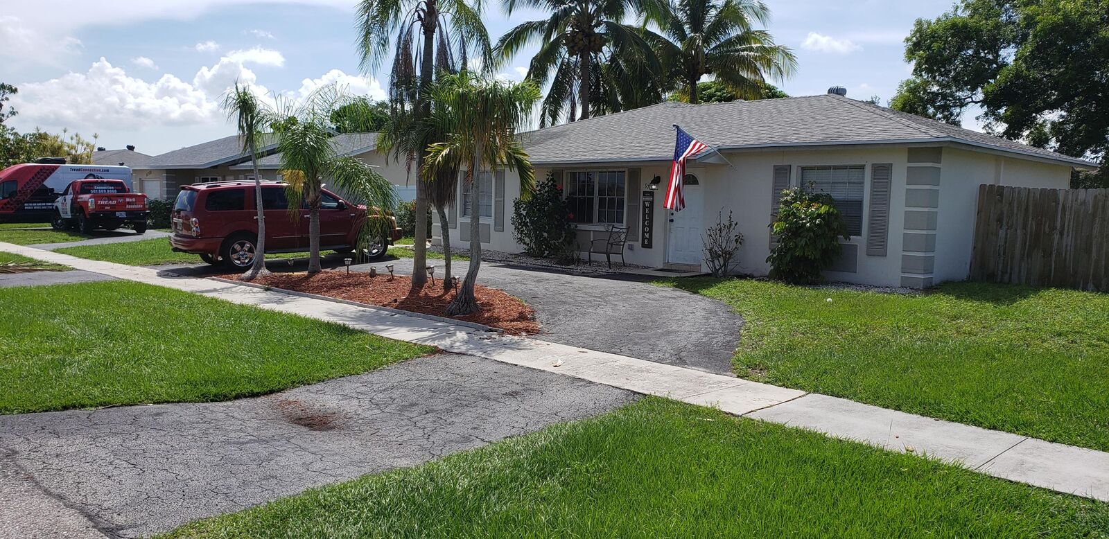 Property Photo: 9760 Alaska Circle FL 33434
