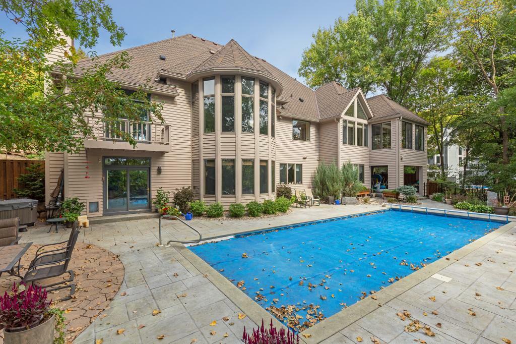Property Photo: 19435 Waterford Place MN 55331
