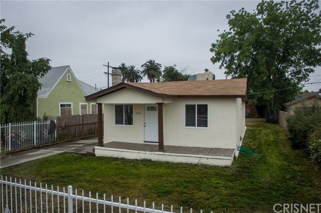 Property Photo:  1122 W 74th Street  CA 90044 