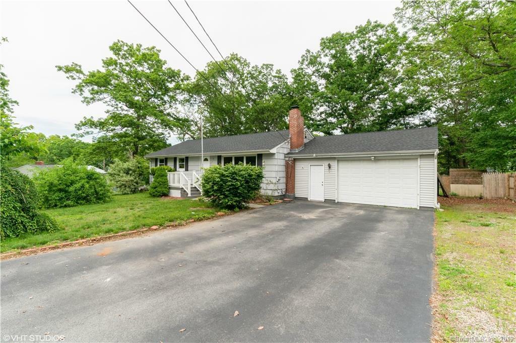 Property Photo:  467 Chapel Hill Road  CT 06370 