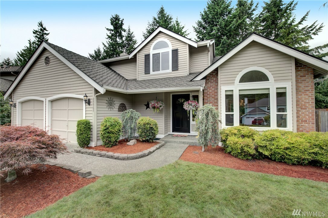 Property Photo:  23563 NE 29th St  WA 98074 